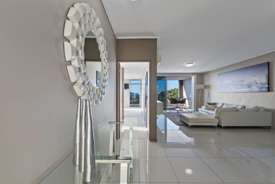 2 Bedroom Property for Sale in Green Point Western Cape